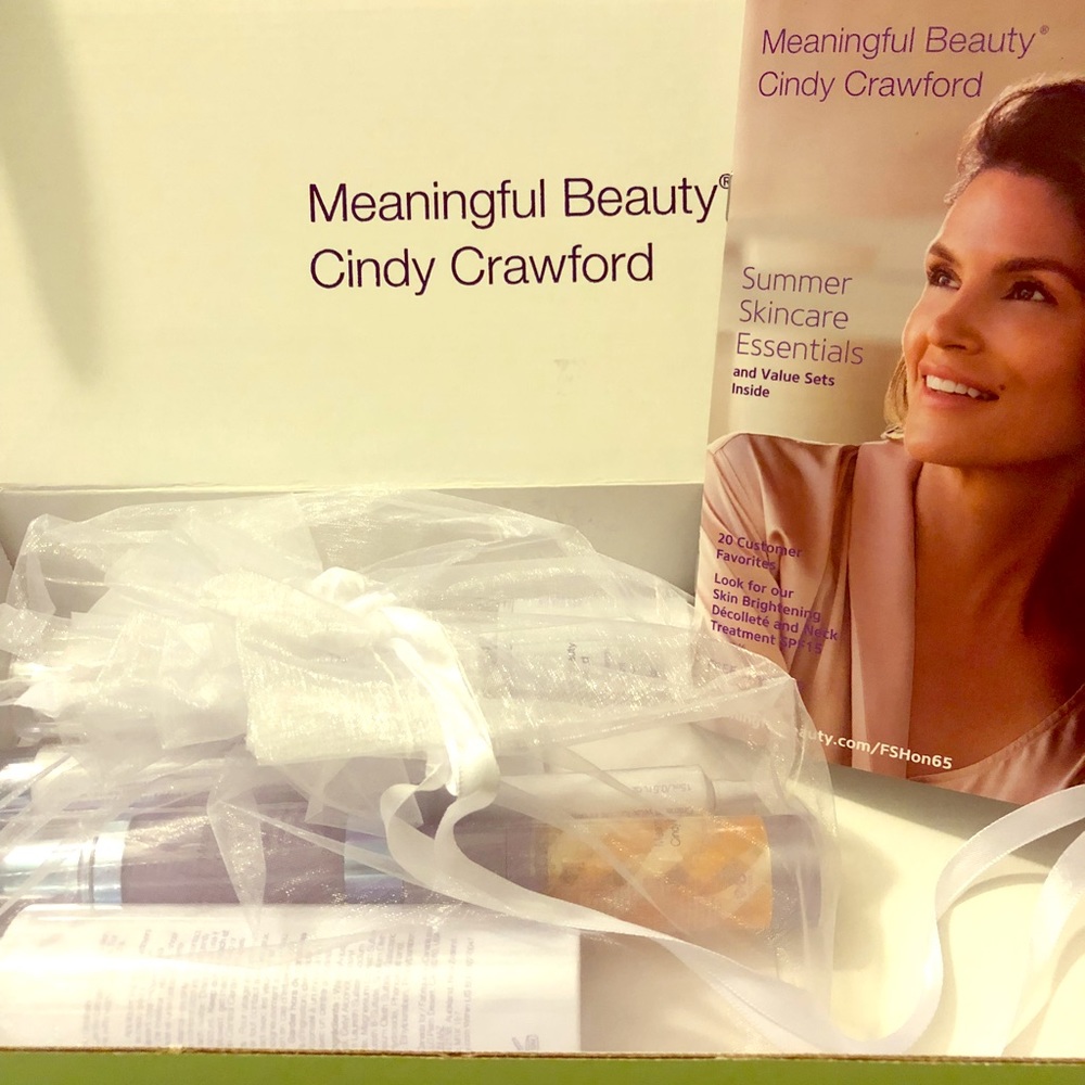 Meaningful Beauty Set